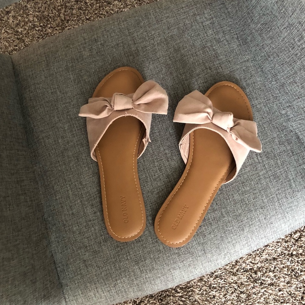 Bow slides